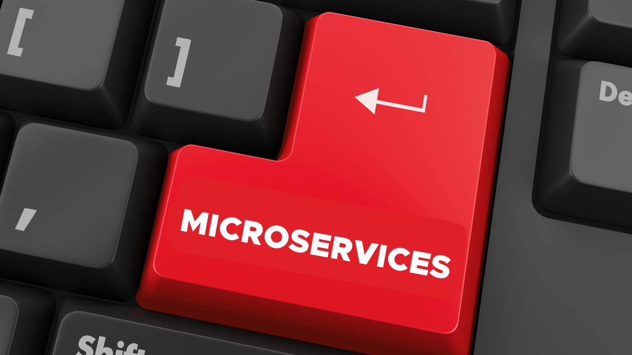 Achieve decentralized data architecture with-microservices